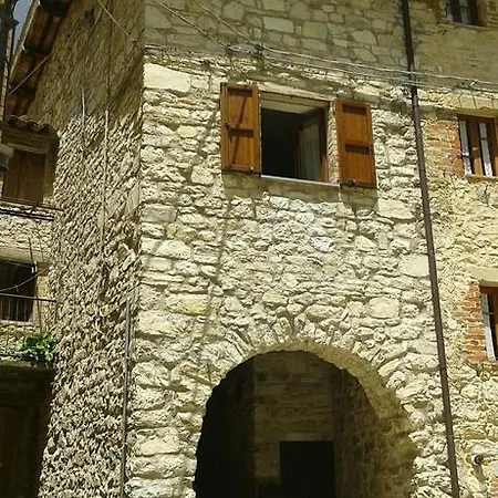La Casa Di Pilato Montemonaco